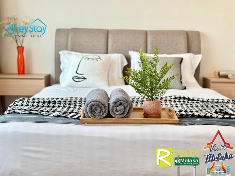 Amber Cove Impression By Heystay Management * Malacca
